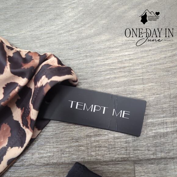 Tempt Me High Neck Leopard Tankini Swimsuit Size M - Picture 4 of 7